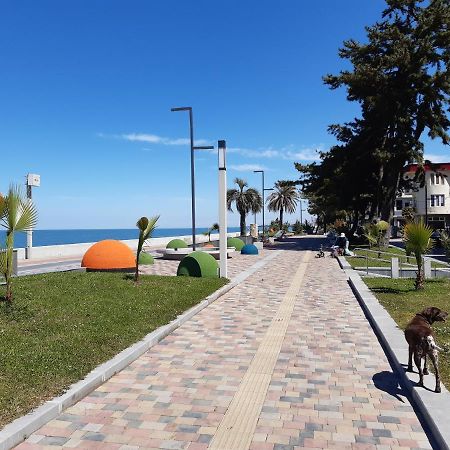 Apartment Mandarin Kobuleti Exterior foto