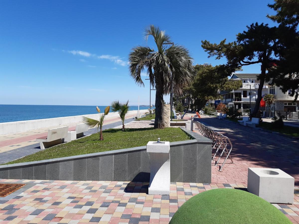 Apartment Mandarin Kobuleti Exterior foto